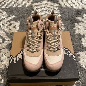 J Crew Nordic hiking boots size 9